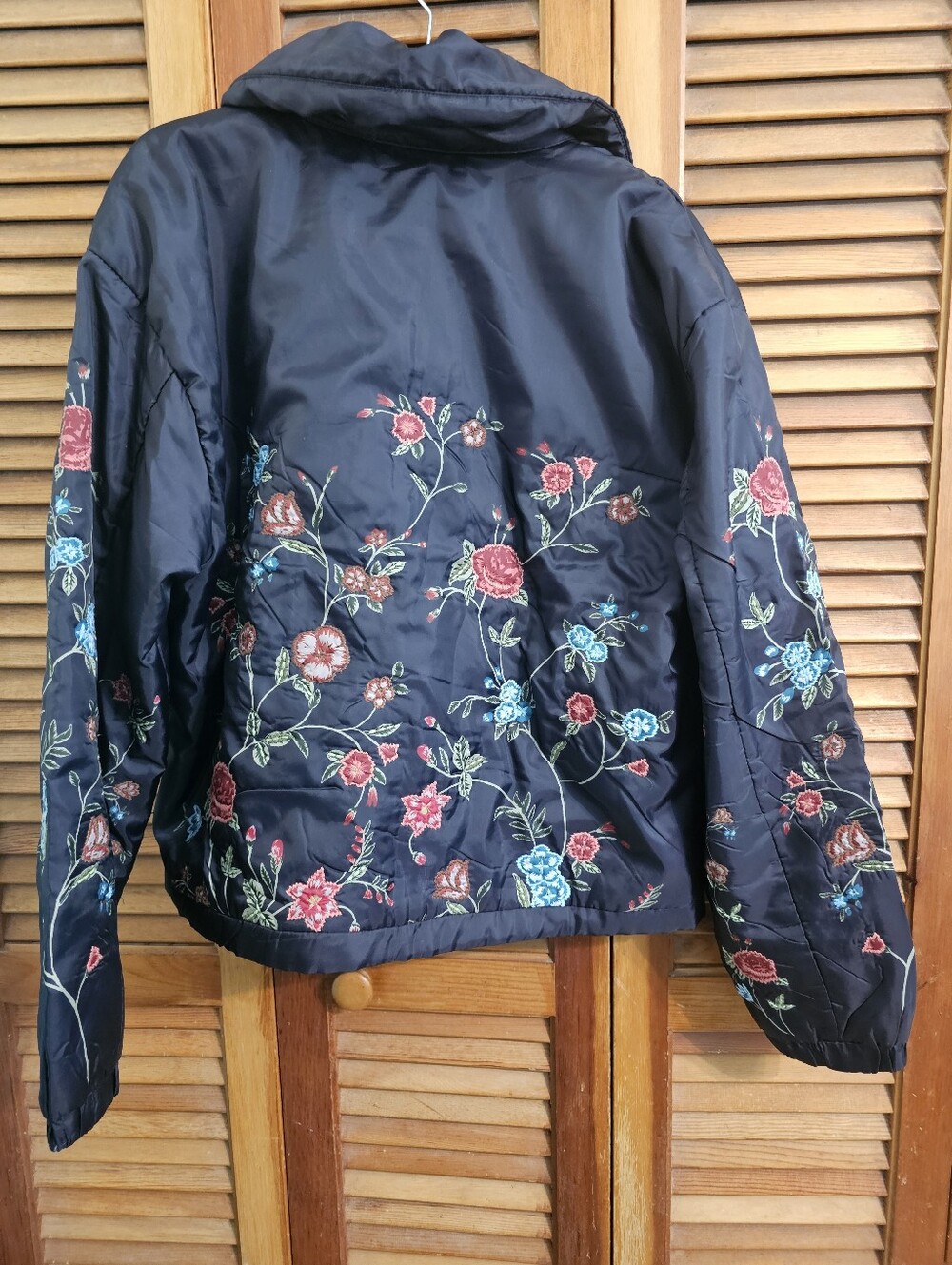 Anthropologie Dahlia Floral Bomber Jacket – Navy Blue Embroidered | Size Large - Picture 4 of 6